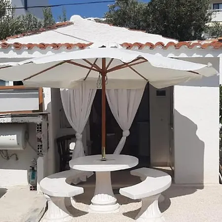 Beni's House * Ksamil